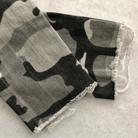 RE/DONE High Rise Ankle Crop Stretch Fray Hem Grey Camo Jeans 25 - Picture 12 of 12